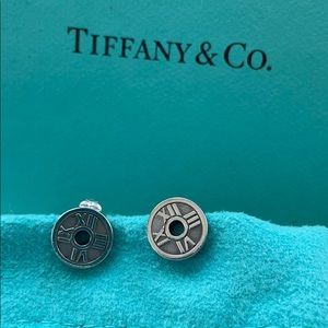 *Hard to find* Tiffany & Co Atlas earrings